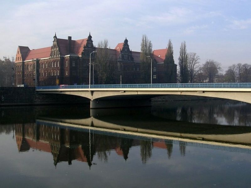 Muzeum Narodowe z Mostem Pokoju