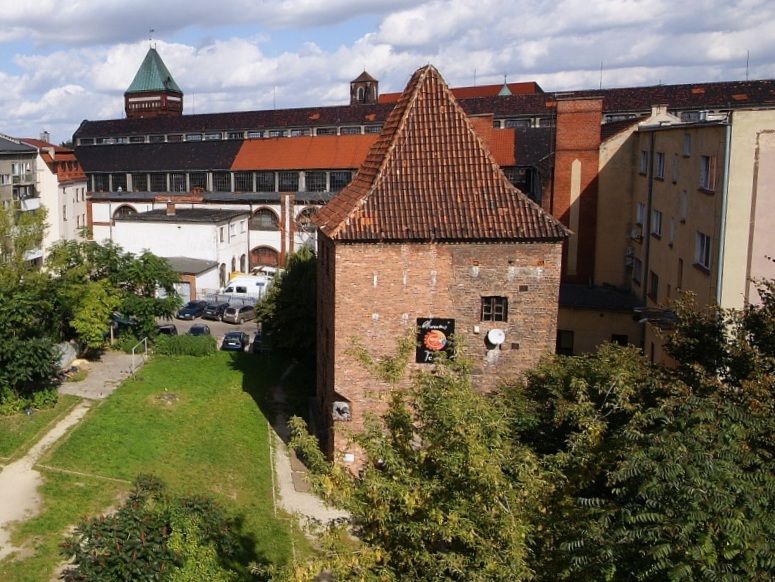 Odkrywamy Wrocław: Baszta i mur obronny przy ul. Kraińskiego, Wratislaviae Amici