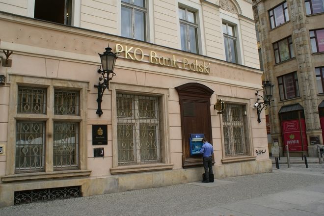 Wrocławianie będą mogli płacić podatki bez prowizji w 26 oddziałach PKO BP