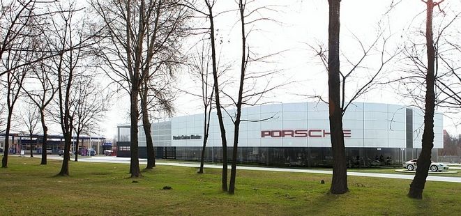 Pierwszy w mieście salon samochodów Porsche ma być gotowy za rok [WIZUALIZACJE], Lellek Group