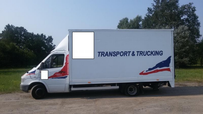 Inspektorzy transportu drogowego z Wrocławia zatrzymali do kontroli ciężarówkę przewożącą pranie