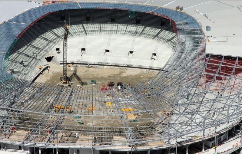 Para królewska będzie oglądać postępy na budowie wrocławskiego stadionu.