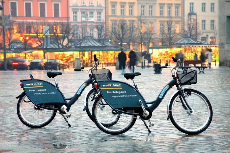Kontrowersyjna promocja rowerów miejskich: będą stać, ale nie jeździć, 0