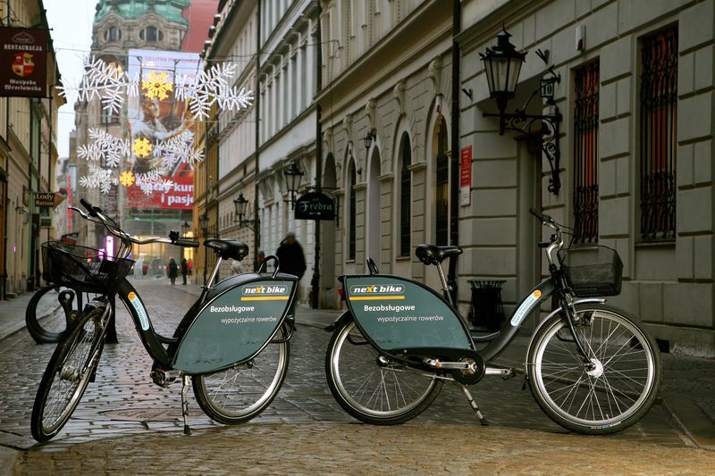 Kontrowersyjna promocja rowerów miejskich: będą stać, ale nie jeździć, 0