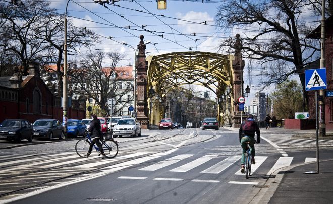 Dzięki licznym nowym rozwiązaniom rowerzystom ma być łatwiej jeździć po Wrocławiu