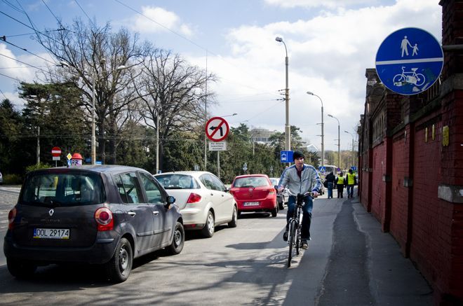 Czy we Wrocławiu piesi, rowerzyści i kierowcy będą kiedyś w dobrych stosunkach przemieszczać się po mieście?