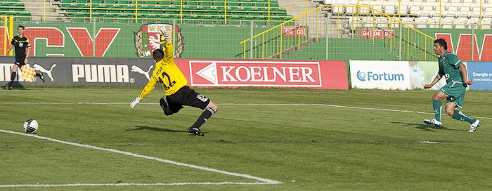 Śląsk Wrocław przegrał z Górnikiem Zabrze 1:3, Norbert Bohdziul <A href='http://www.saronphoto.com/'' target=_blank> www.saronphoto.com </A>