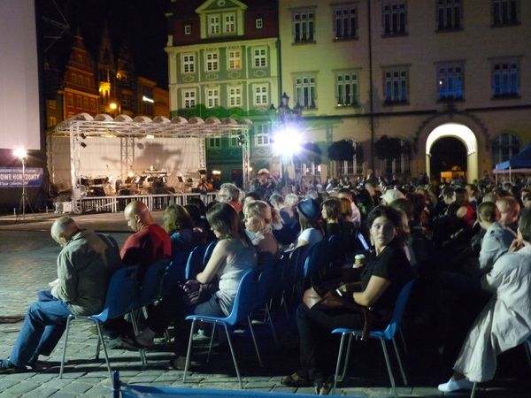 Festiwal T-Mobile Nowe Horyzonty to wydarzenie, które w wakacje ściąga kinomaniaków do Wrocławia