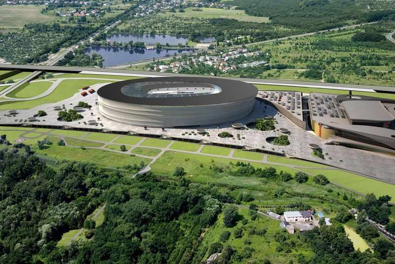 Zobacz jak montują najcięższe elementy stadionu, Wrocław 2012