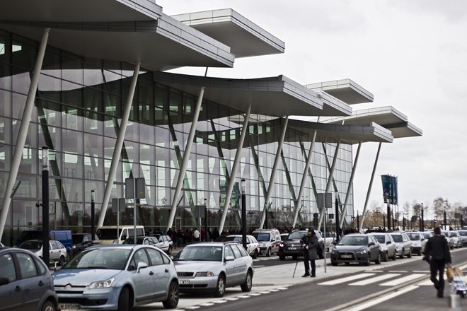 Wrocławianie tłumnie przybyli obejrzeć nowy terminal lotniska, Dominik Chrzan