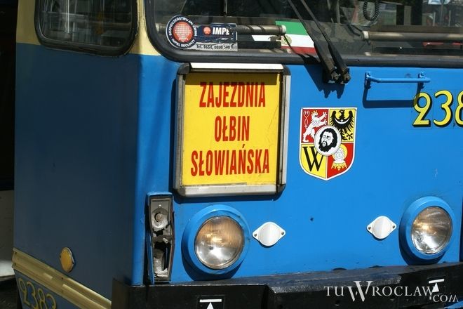 Przez wakacje będą remontować fragmenty torowisk tramwajowych w kilku punktach Wrocławia, archiwum