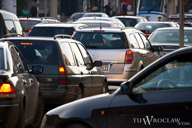W weekend inspektorzy transportu drogowego złapali we Wrocławiu dwóch nielegalnych taksówkarzy