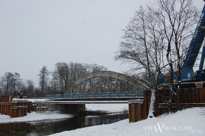 Tymczasowy most Widawski ma już niemal 3 lata