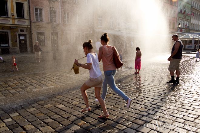 Jak ochronić się przed gigantycznymi upałami we Wrocławiu? Gdzie napić się darmowej wody? [PORADNIK], archiwum