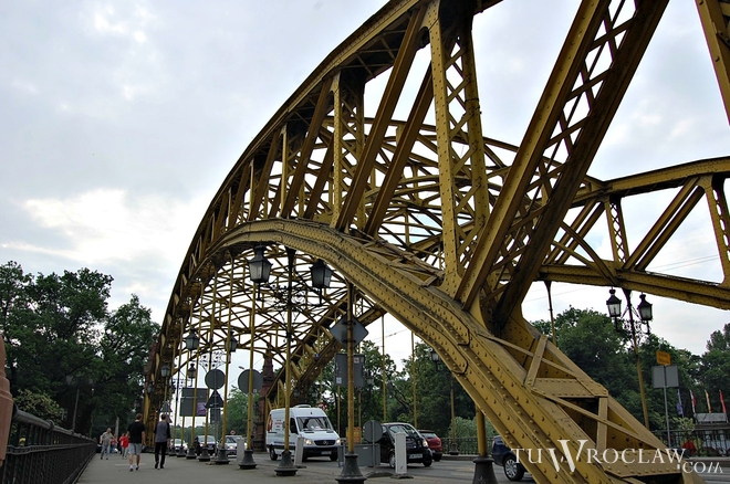 Most Zwierzyniecki w opłakanym stanie. Drogowcy go zamkną i wymienią torowisko, Tomek Matejuk