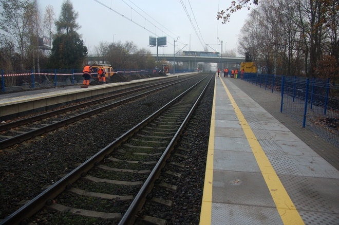 We Wrocławiu powstał nowy przystanek kolejowy. Z pociągu wysiądziesz koło FAT-u, PKP PLK