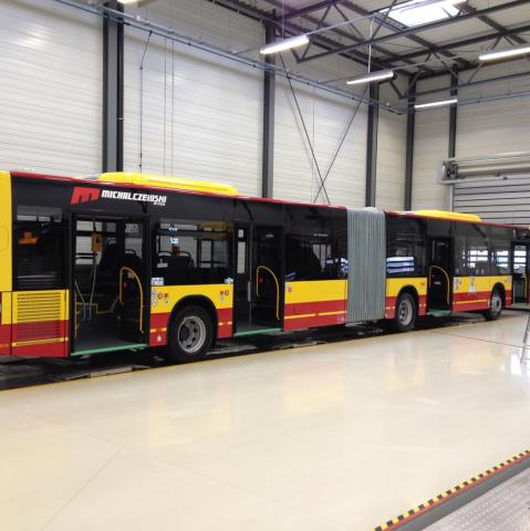 W połowie czerwca na wrocławskie ulice wyjadą pierwsze autobusy podwykonawcy MPK, MPK Wrocław