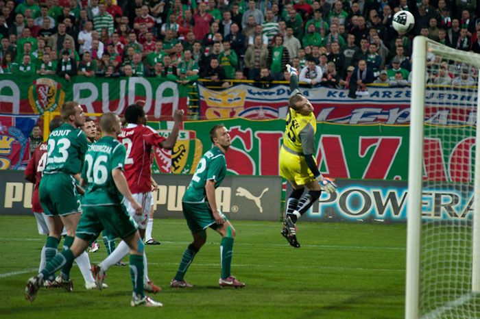 Śląsk Wrocław wygrał w Chorzowie i jest już prawie wicemistrzem Polski, Norbert Bohdziul <A href='http://www.saronphoto.com/'' target=_blank> www.saronphoto.com </A>