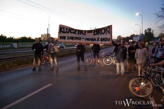 Wrocławscy rowerzyści apelują o poprawę ich bezpieczeństwa