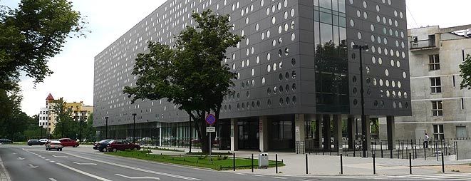 Politechnika Wrocławska będzie współpracować z potężnym szwajcarskim bankiem, archiwum