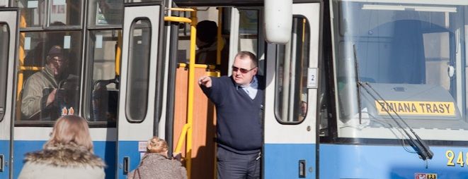 Pasażerowie wrocławskiej komunikacji miejskiej w razie problemów będą teraz obsługiwani w budynku przy ul. Prusa