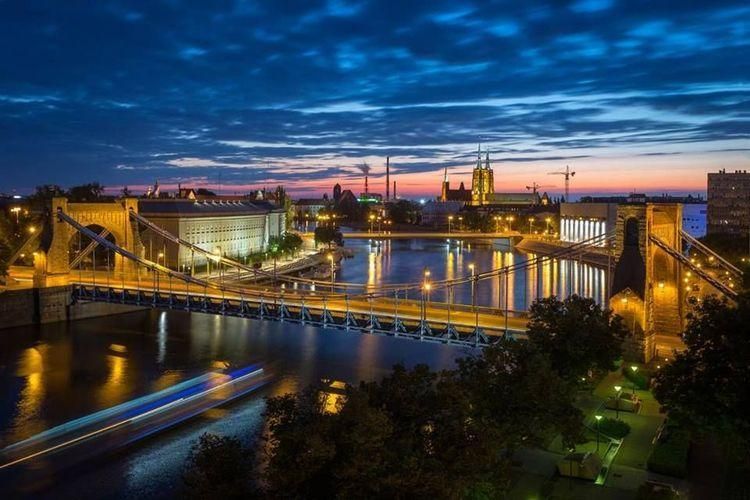 Wrocław w gronie miast, które warto odwiedzić. Ranking brytyjskich dziennikarzy, Janusz Krzeszowski