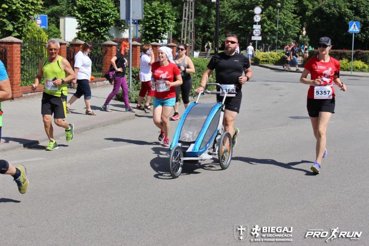 8. Biegaj w Siechnicach - Bieg o Puchar Burmistrza, Stowarzyszenie Pro-Run