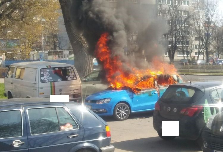 Na ulicy Inowrocławskiej spłonął samochód [ZDJĘCIA], Mateusz Żmuda