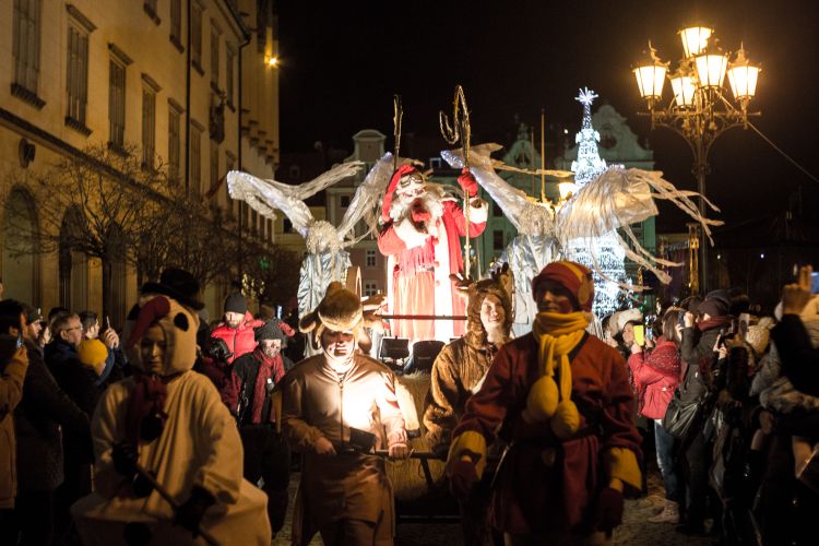 Świąteczna parada na Jarmarku Bożonarodzeniowym w Rynku, Magda Pasiewicz