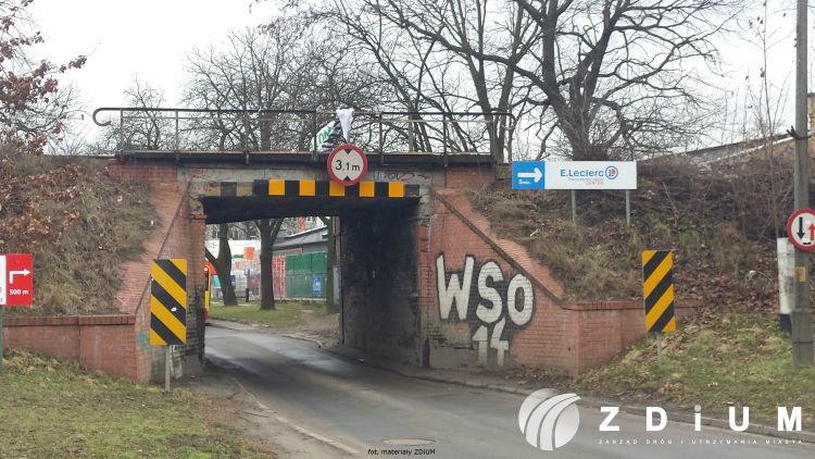Startuje remont wiaduktu nad ul. Boya-Żeleńskiego (UTRUDNIENIA, ZMIANY MPK), materiały ZDiUM