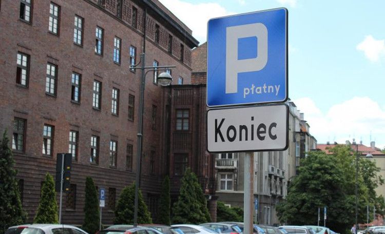 Zlikwidują miejsca parkingowe w centrum Wrocławia, Bartosz Senderek