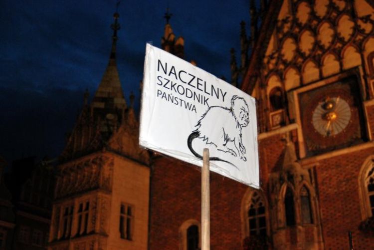 Wrocław: 13 grudnia będą protestować przed urzędem wojewódzkim, Bartosz Senderek