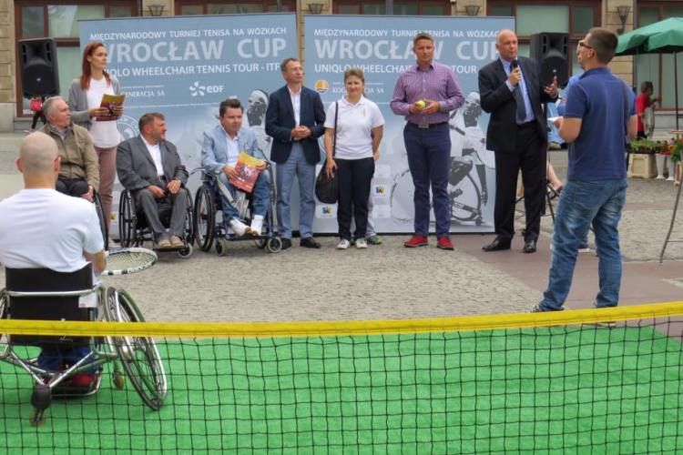 Rozpoczyna się XV edycja turnieju tenisa na wózkach - Wrocław Cup 2017, Materiały Prasowe