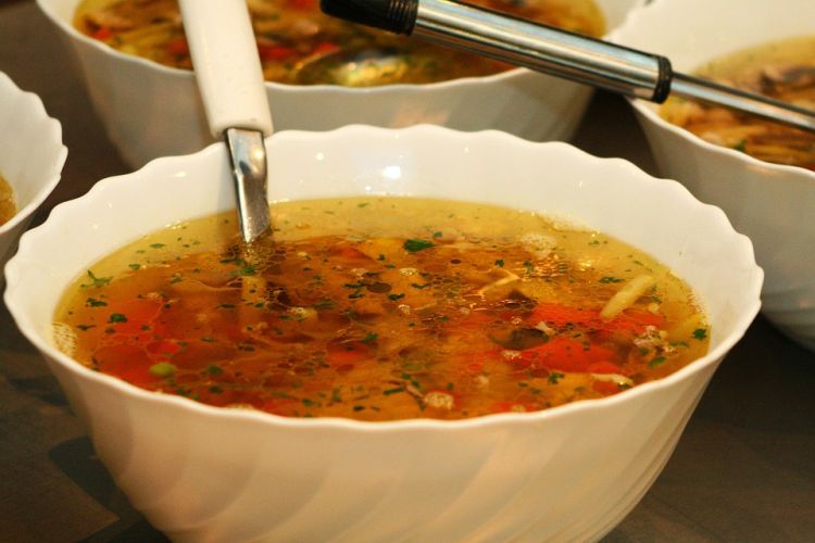 „Zupa na Wolności”. Każdy może pomóc w przygotowaniu posiłku dla bezdomnych, pixabay.com