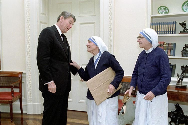 Matka Teresa zostanie patronką wrocławskiego bulwaru, Wikipedia(PD)
