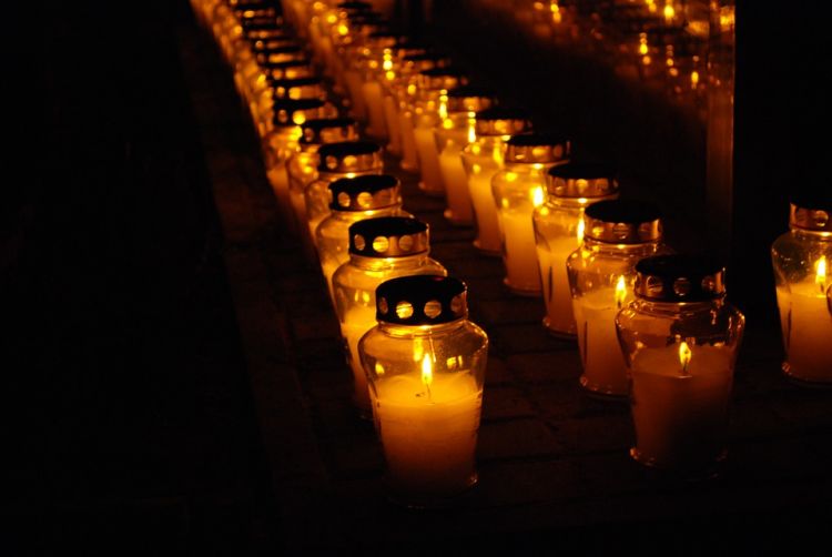Na wrocławskim Rynku zapalą świeczki dla ofiar wojny w Syrii, pixabay.com