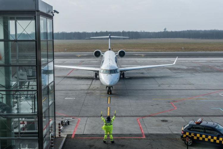 Debiut linii lotniczych na wrocławskim lotnisku opóźniony o cztery miesiące, 0