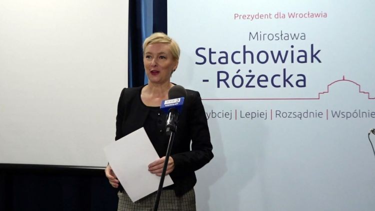 Mirosława Stachowiak-Różecka napisała i zaśpiewała piosenkę o Wrocławiu [WIDEO], 0