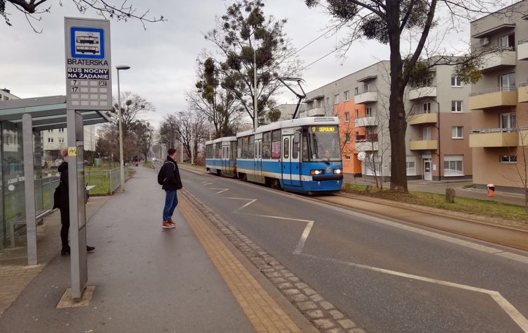 Zderzenie samochodu z tramwajem na Karkonoskiej, Bartosz Senderek/archiwum