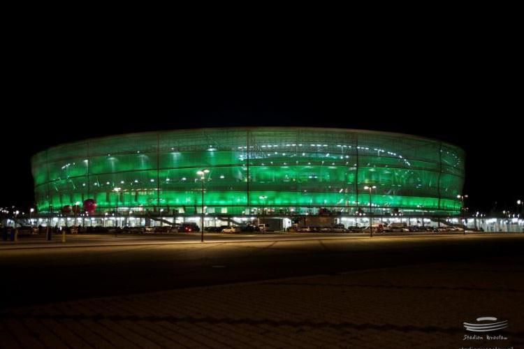 Stadion Wrocław ma zostać „przywrócony” wrocławianom, Archiwum