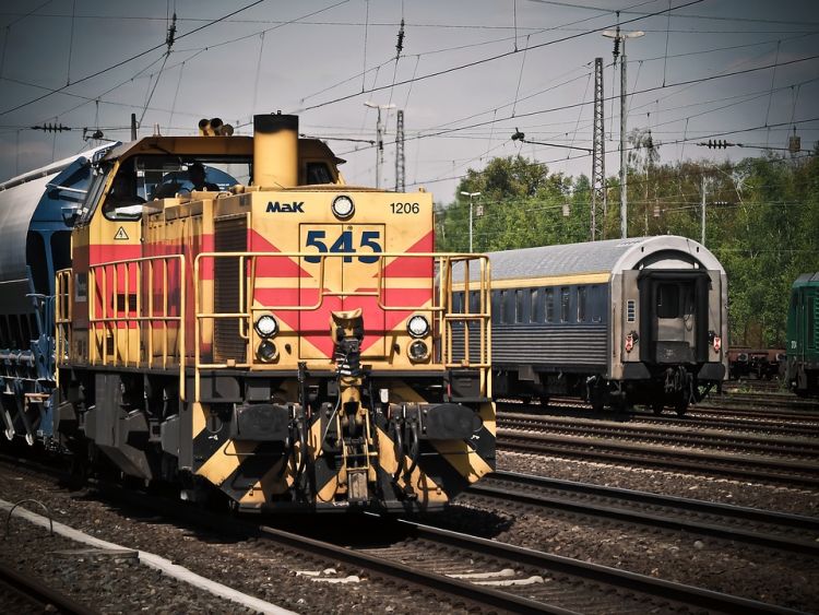 Wykolejenie pociągu na trasie Wrocław-Legnica. „Sytuacja jest bardzo poważna”, pixabay.com