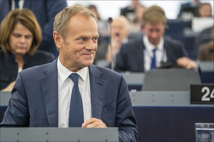 Donald Tusk przyjeżdża do Wrocławia. Będzie promował książkę „Szczerze”, European Parliament from EU/lic.CC-by-2.0