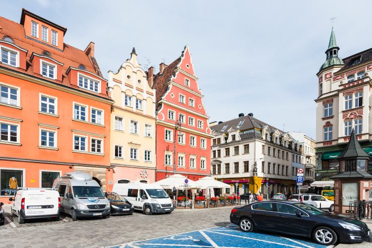 Mieszkania we Wrocławiu - kupić czy wynajmować? Co będzie bardziej opłacalne?, 0