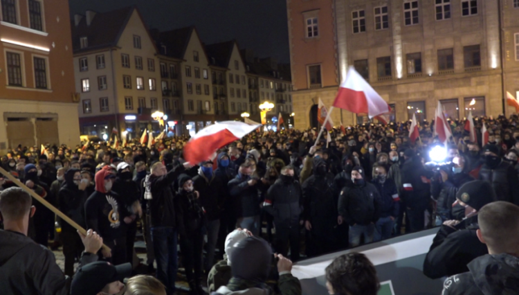 Radny miejski: 11 listopada obnaża hipokryzję wrocławskich władz, bas