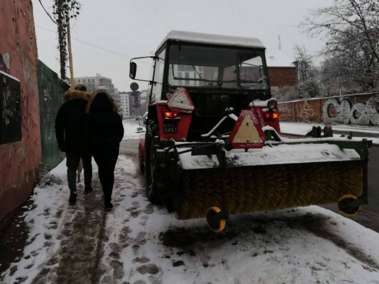 IMGW ostrzega przed intensywnymi opadami śniegu i oblodzeniem, Marta Gołębiowska
