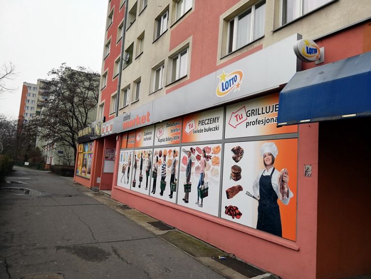 Lotto: „Szóstka” we Wrocławiu. Nowy milioner kupił kupon w tej kolekturze [ZDJĘCIA], Bartosz Senderek