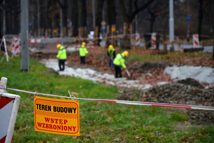 Remont torowiska na Biskupinie znów opóźniony. Tym razem winna zima, MPK Wrocław
