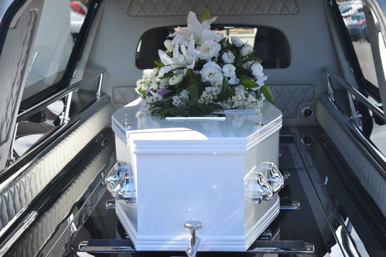 Liczba pogrzebów na Dolnym Śląsku wzrosła o 9%, pixabay.com