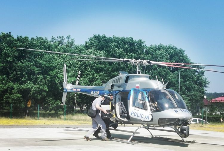 Policyjni piloci dostarczyli serce śmigłowcem do Wrocławia [ZDJĘCIA], Sekcja Lotnictwa Policyjnego w Poznaniu.