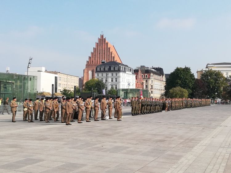 Uroczystości wojskowe w centrum Wrocławia [ZDJĘCIA], Bartosz Senderek